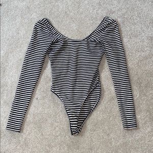 Long sleeve body suit